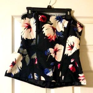 White House Black Market Corset Top Floral Size 2